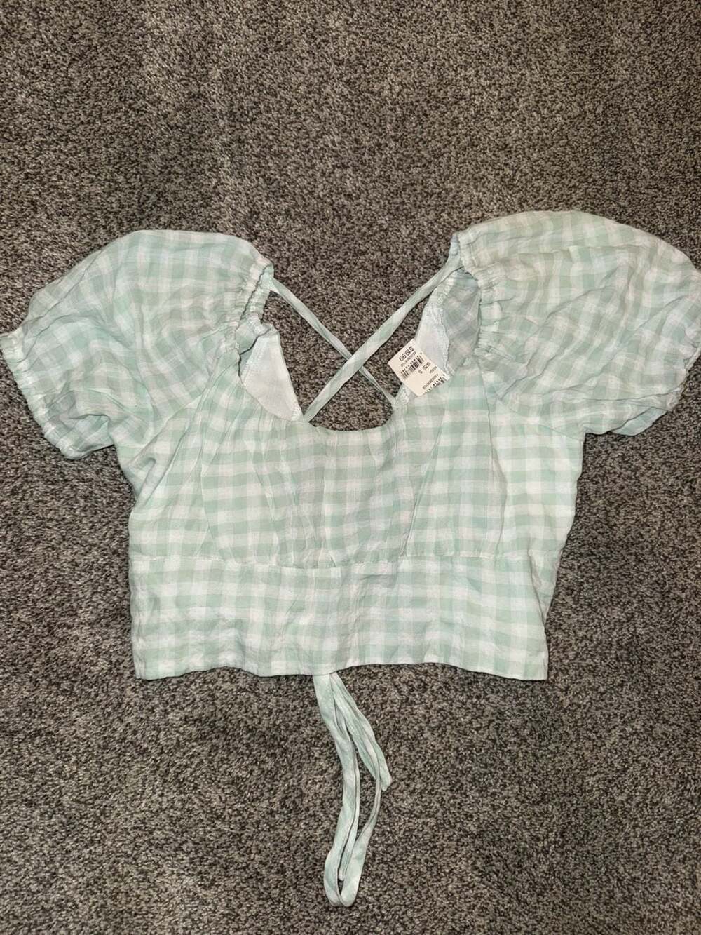 Tully’s Green Gingham Puff Sleeve Tie-Back Crop Top